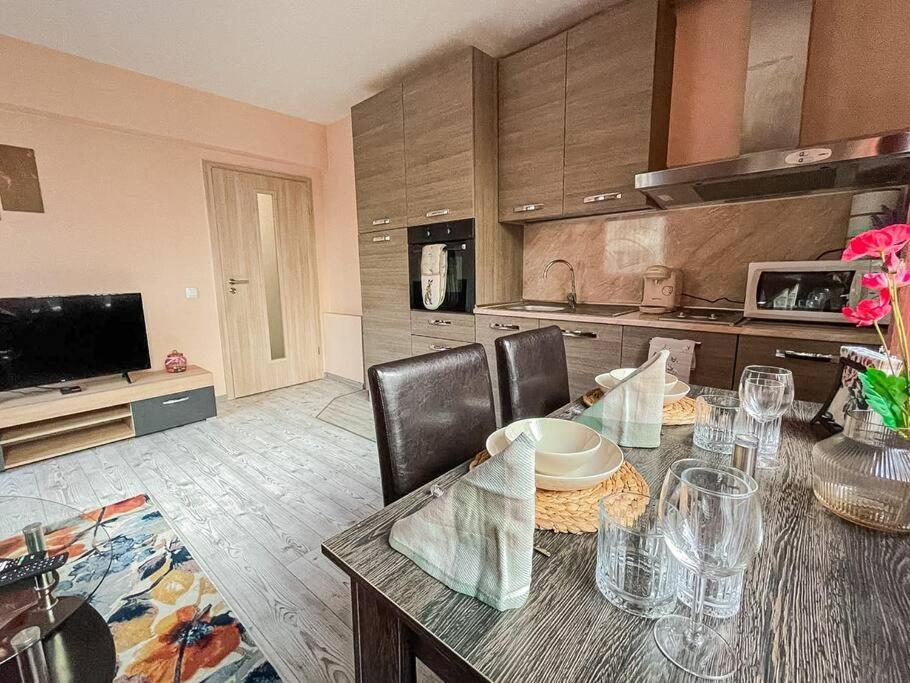 Modern & Bright 1Bd Apartment Near Main Square Пловдив Екстериор снимка
